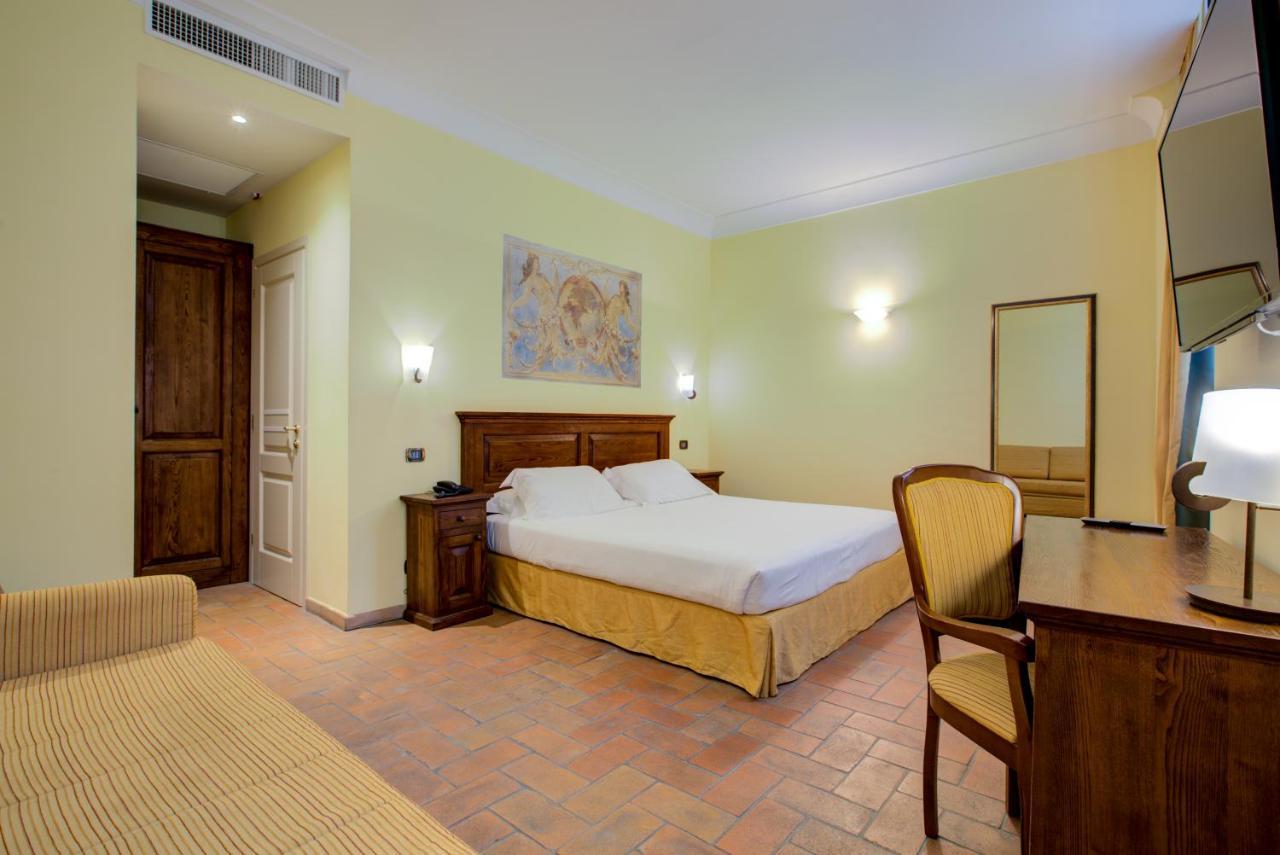 Oste Del Castello Wellness & Bike Hotel Верукио Екстериор снимка