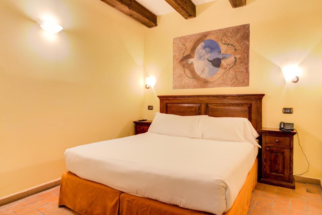 Oste Del Castello Wellness & Bike Hotel Верукио Екстериор снимка